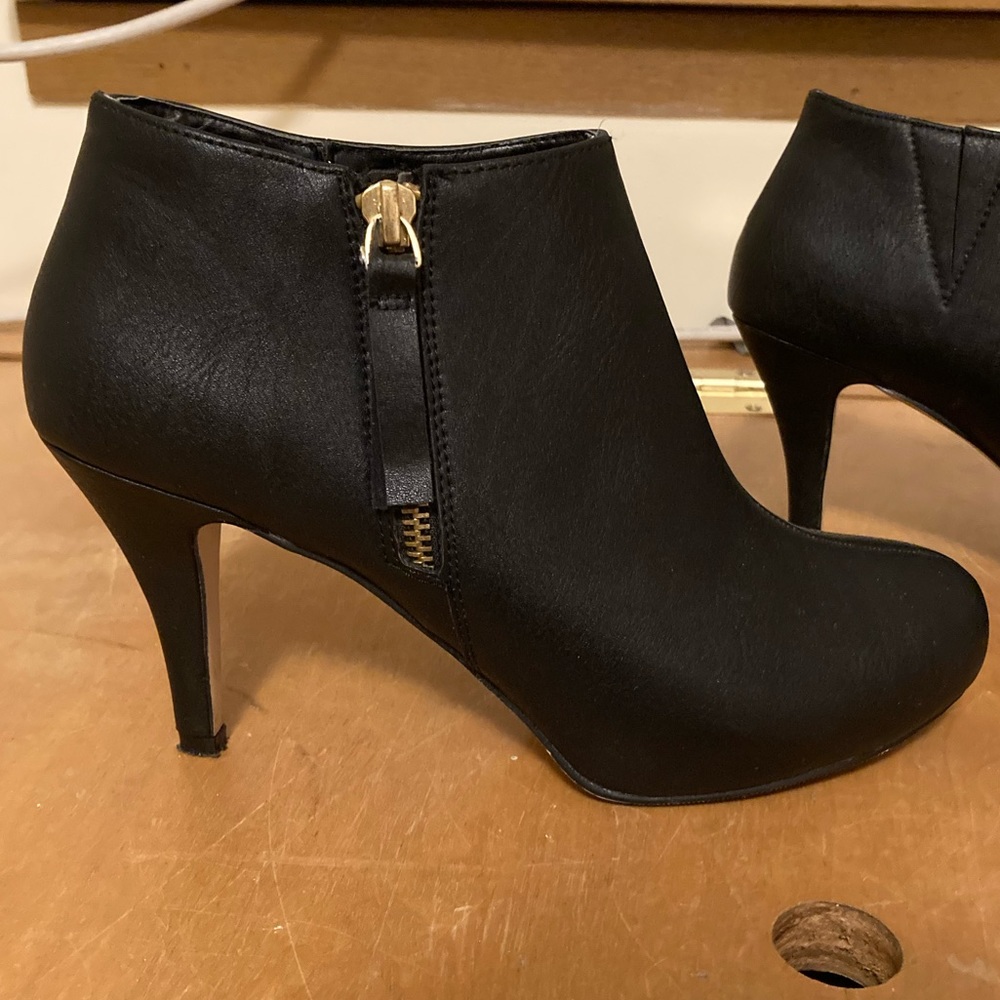 Black Booties with Gold Zipper.
